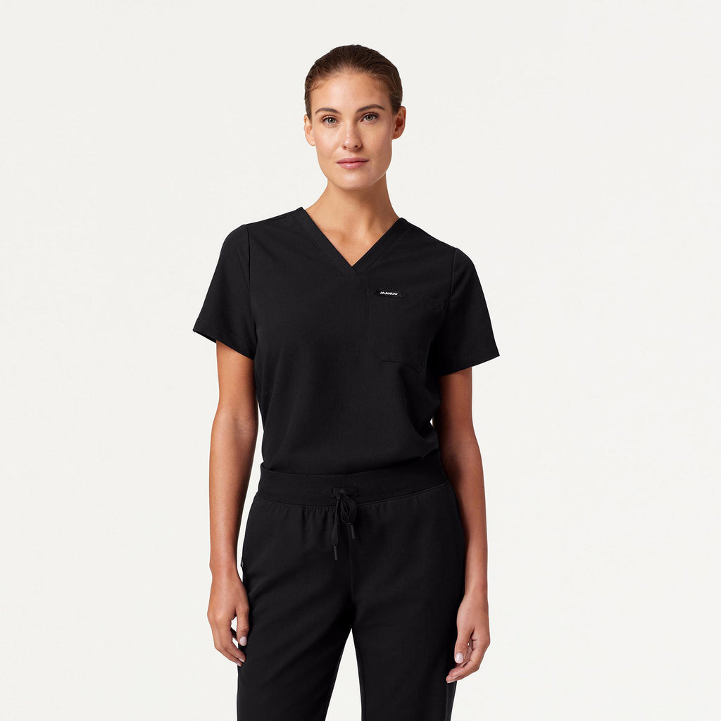 JAANUU Rhena Essential 1 pocket Scrub Top Black - Get Scrubbed
